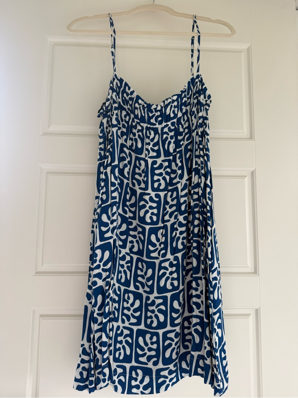 Petal & Pup Neroda Printed Shift Sundress